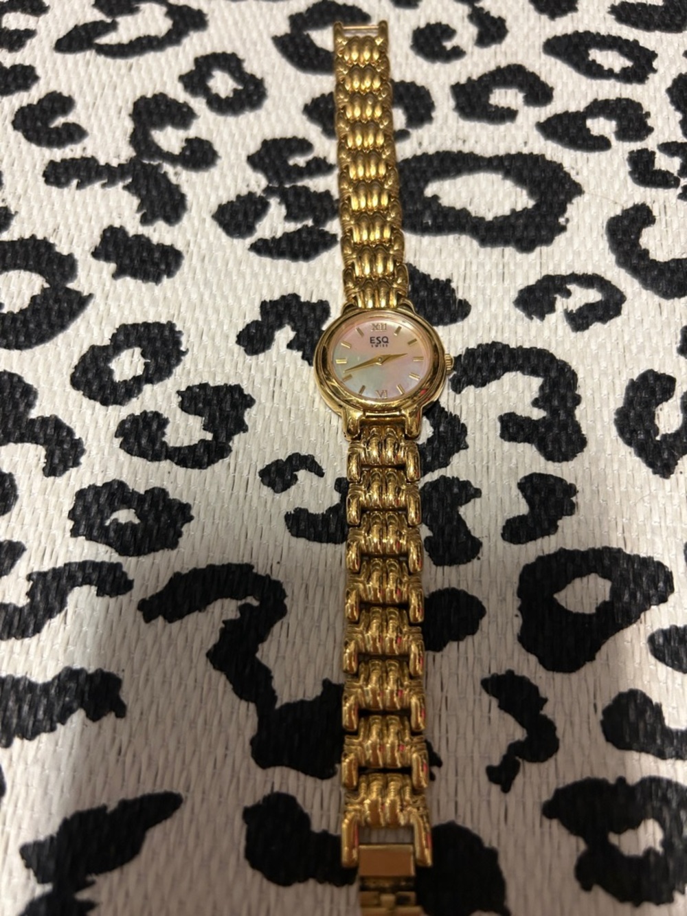 ESQ 100515 Gold-Tone Women’s Bracelet Watch with Mother-of-Pearl Dial
